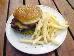 Cabbage Tree Hotel - eAccommodation 3