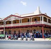 Royal Hotel Adelong - eAccommodation