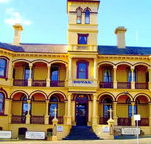 The Queenscliff Historic Royal Hotel - eAccommodation