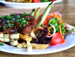 Plough Inn Hotel - eAccommodation 0