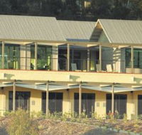 Cypress Lakes Golf  Country Club - eAccommodation