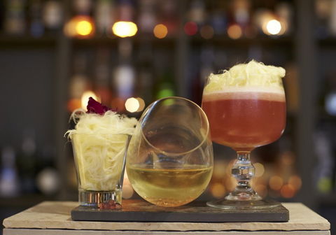 Rabbit Hole Bar And Dining - eAccommodation 3