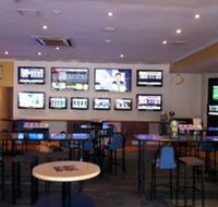 Tacking Point Tavern - eAccommodation