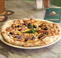 The Australian Hotel - eAccommodation