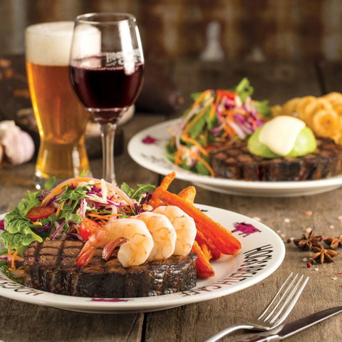 Hog’s Breath Cafe Rockhampton - eAccommodation 1