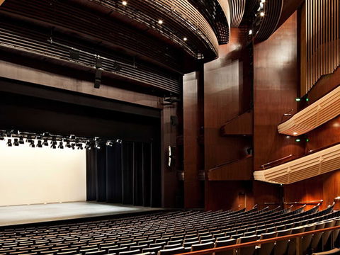 QPAC Weekly Discovery Tour - eAccommodation 0