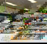 Easter in the Vines - eAccommodation