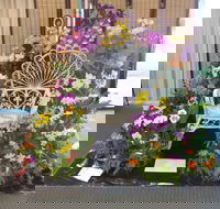 Orchids Out West - eAccommodation