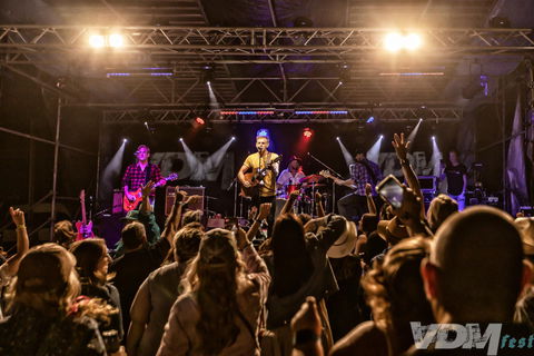 VDM Fest - Rock Edge Country Music Festival - eAccommodation 0