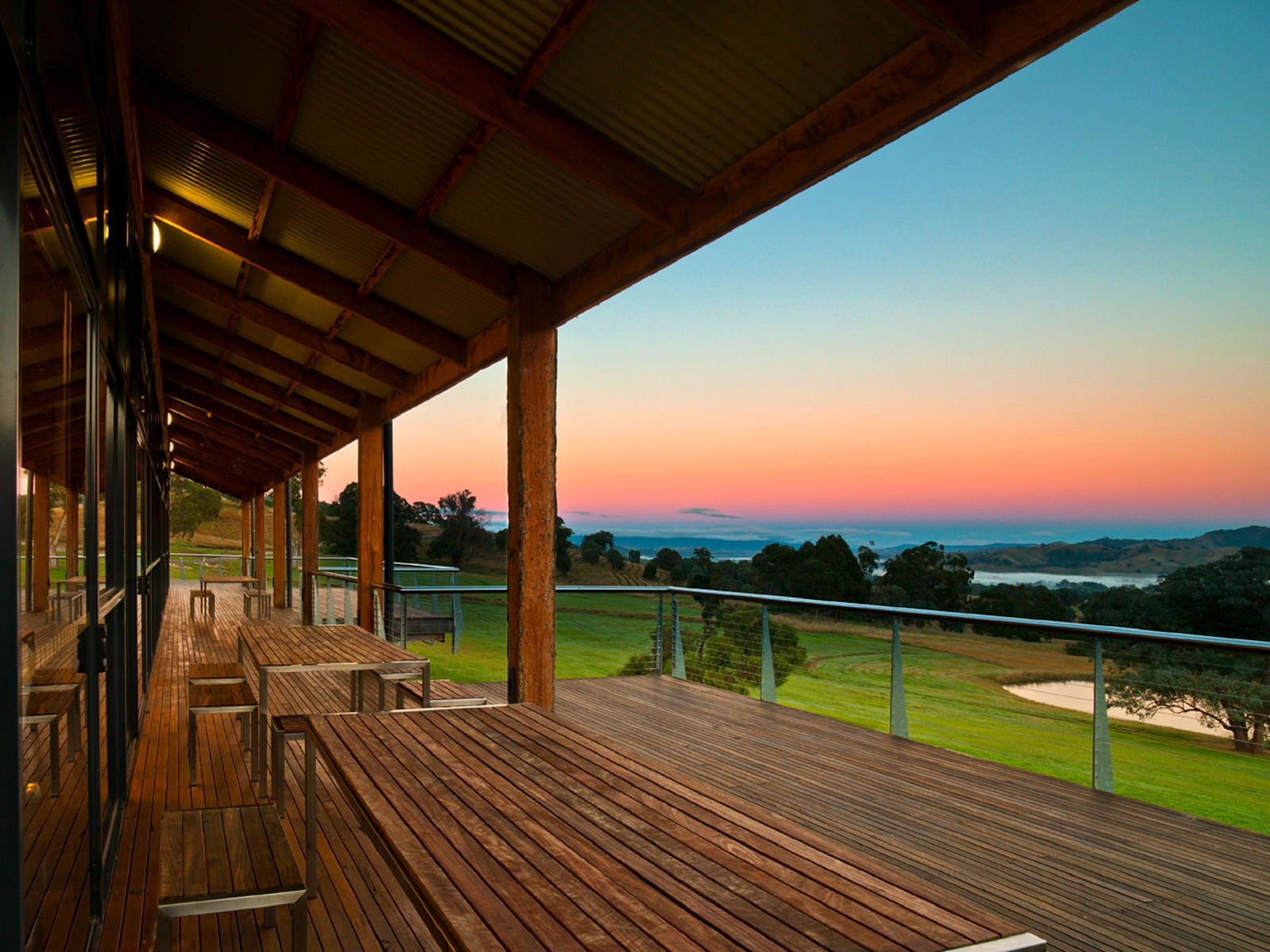 Eildon VIC eAccommodation