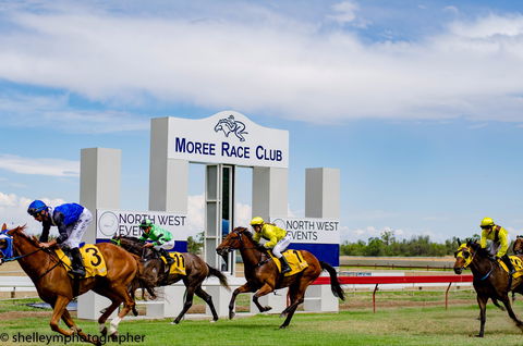 Moree Race Club TAB Race Day - eAccommodation 1
