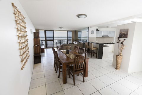 Gemini Resort - eAccommodation 4