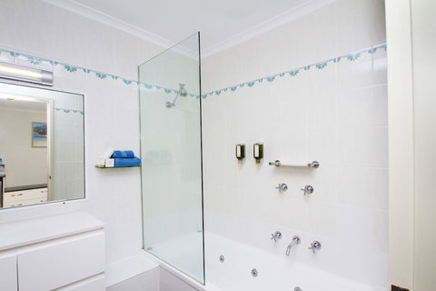 Fairway Motor Inn - eAccommodation 6