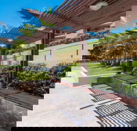 Swell Resort Burleigh Beach - eAccommodation