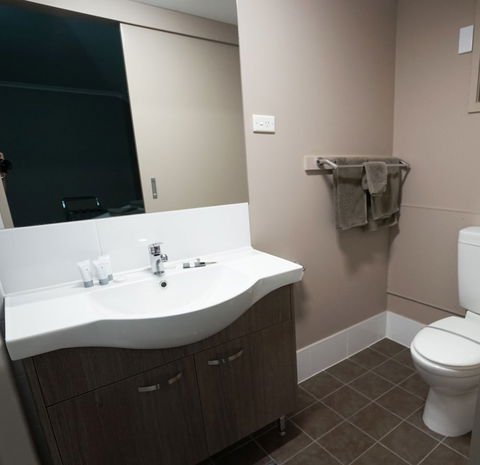 Bluestone Motor Inn - eAccommodation 4