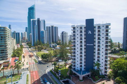 Alexander Holiday Apartments - eAccommodation 1