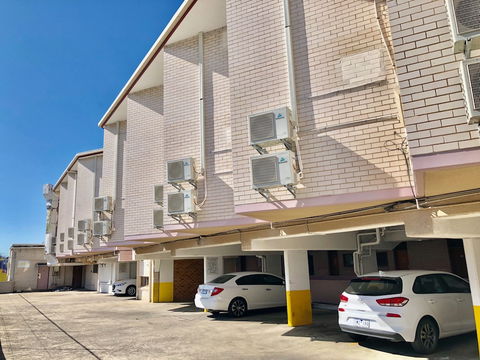 Marco Polo Motor Inn Sydney - eAccommodation 0