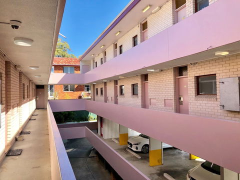 Marco Polo Motor Inn Sydney - eAccommodation 1
