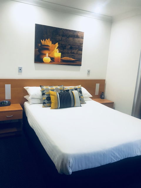 Ibis Styles Broken Hill - eAccommodation 5
