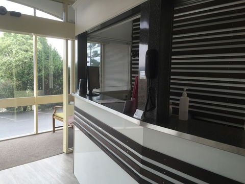 Adina Place Motel Apartments - eAccommodation 1