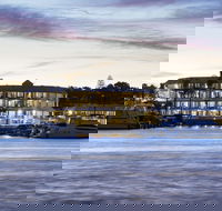 Pier 21 Apartment Hotel - eAccommodation