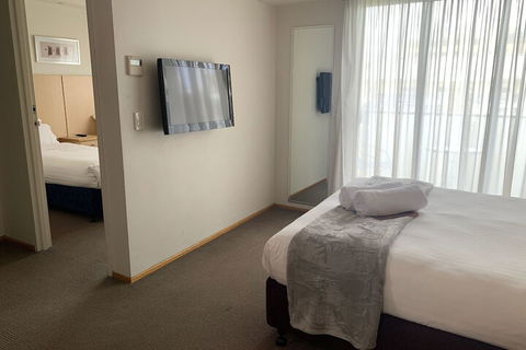 Airport Ascot Motel - eAccommodation 3