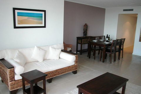 At Blue Horizon Resort Apartments - eAccommodation 6