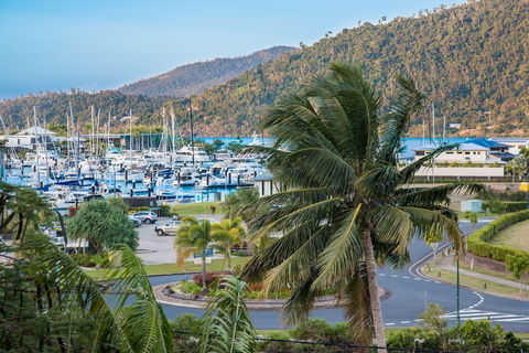 At Waterfront Whitsunday Retreat - eAccommodation 5