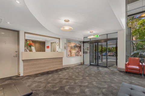 Airport International Hotel Brisbane - eAccommodation 1