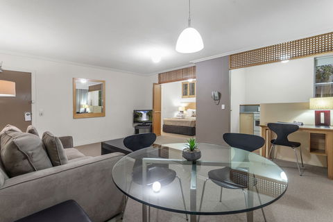 Airport International Hotel Brisbane - eAccommodation 5