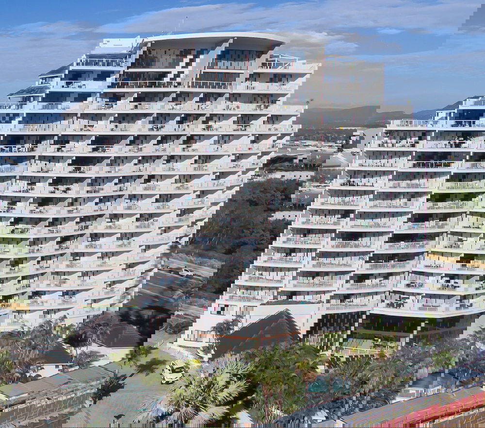 Broadbeach QLD eAccommodation