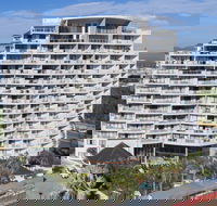 Broadbeach Savannah Hotel  Resort - eAccommodation