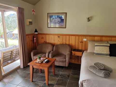 D'Altons Studios - eAccommodation 5