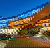 Camelot Motel - eAccommodation