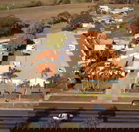 Tamworth Motor Inn  Cabins - eAccommodation