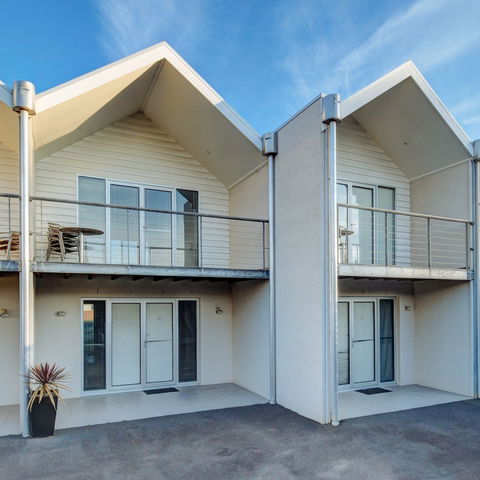 Ashmont Motor Inn & Apartments - eAccommodation 3