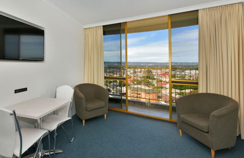 Atlantic Tower Motor Inn - eAccommodation 2