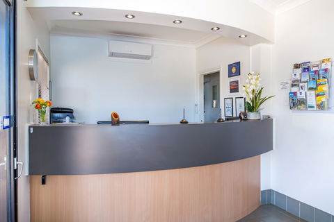 Ascot Lodge Motor Inn Kingaroy - eAccommodation 0