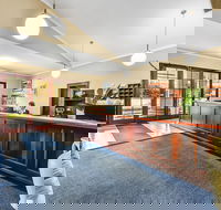 Comfort Inn Silver Birch - eAccommodation