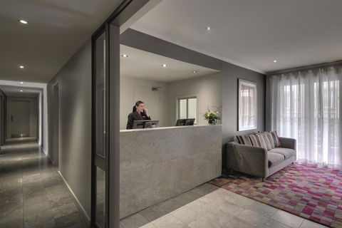 Adina Apartment Hotel Sydney Chippendale - eAccommodation 5