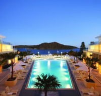 Mantra Ettalong Beach - eAccommodation