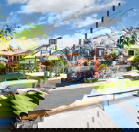 Tropical Queenslander - eAccommodation