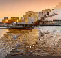 Crowne Plaza Melbourne an IHG Hotel - eAccommodation