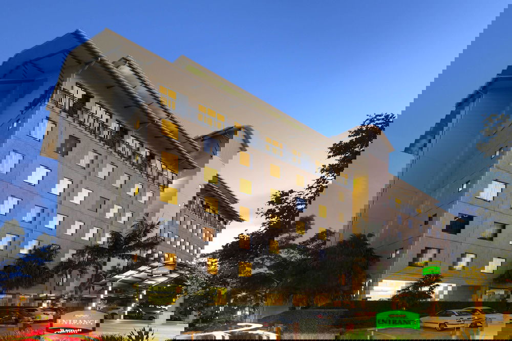 Blenheim Road NSW eAccommodation