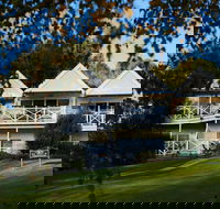 Lake House Daylesford - eAccommodation