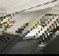 Quest on Rheola - eAccommodation