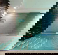 Oaks Glenelg Plaza Pier Suites - eAccommodation