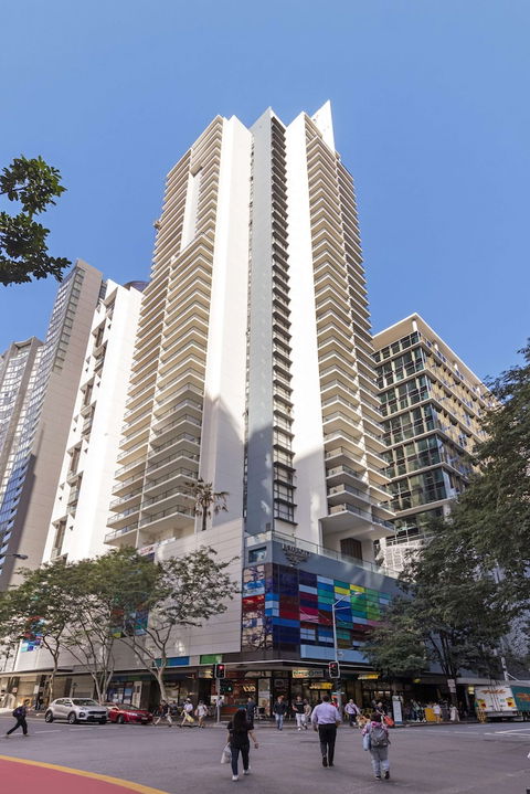 IStay River City Brisbane - eAccommodation 0