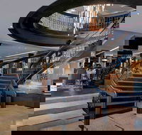 Pullman Melbourne on the Park - eAccommodation