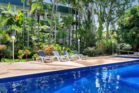 Agincourt Beachfront Apartments - eAccommodation 4